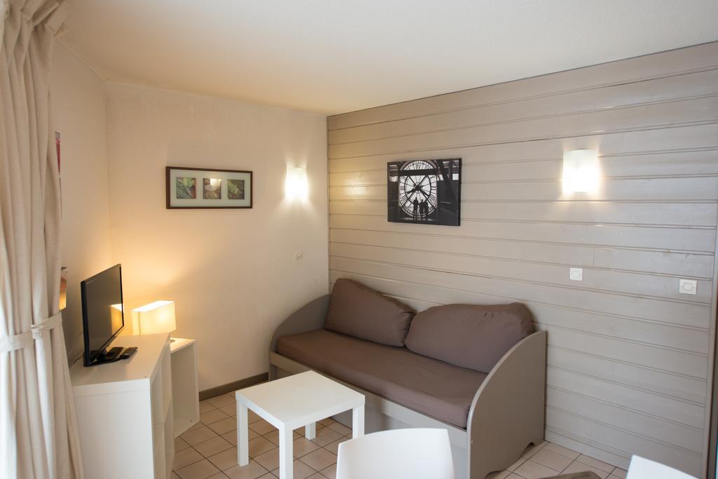 Terres De France - Les Silenes Apartment *